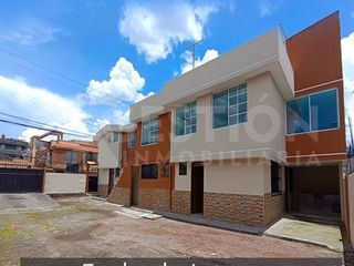 Foto 2 de Casa Rentera, Ejercito Nacional, Sur de Quito