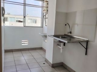 Foto 21 de Alquiler Departamento En Piso 16 Con Vista Interna En Condominio Laureles 3 - Comas