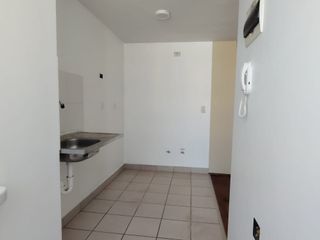 Foto 14 de Alquiler Departamento En Piso 16 Con Vista Interna En Condominio Laureles 3 - Comas