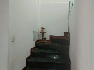 Foto 11 de Departamento Duplex Urbanización El Condado Quito