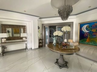 Foto 7 de CASA DE LUJO DE UNA PLANTA EN URB PRIVADA CUMBAYA (PROX RUTA VIVA)