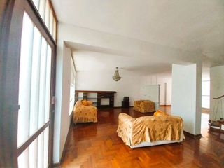 Foto 7 de VENDO CASA DE TRES PISOS REMODELADA CON MINI DEPARTAMENTO