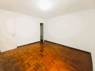Foto 20 de VENDO CASA DE TRES PISOS REMODELADA CON MINI DEPARTAMENTO