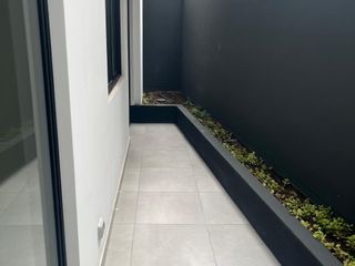 Foto 2 de VENDO BONITOS DPTOS DE ESTRENO DE 2 Y 3 DORM EN MIRAFLORES CERCA AV, PARDO CON PISCINA Y AREA SOCIAL EXCLUSIVA