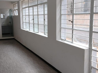 Foto 4 de OPORTUNIDAD ALQUILER AV. TACNA CDRA 3 PISO 2