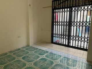 Foto 6 de casa de venta en los esteros de manta E/Z
