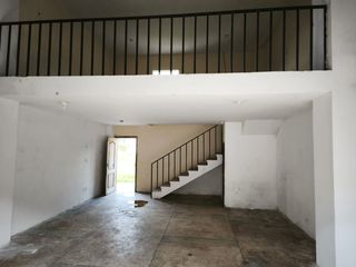 Foto 4 de Arriendo local comercial, vía Quevedo, redondel de 