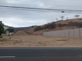 Foto 2 de terreno de venta en portoviejo via manta
