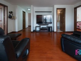 Foto 9 de Departamento de 202m² con 3 dormitorios en el sector Parque La Carolina