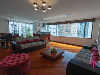 Foto 1 de Departamento de 202m² con 3 dormitorios en el sector Parque La Carolina