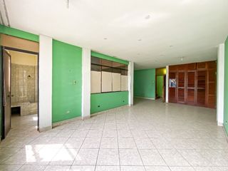Foto 7 de Venta Casa En Av. San Felipe Para Inversion Comas