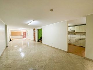 Foto 8 de Venta Casa En Av. San Felipe Para Inversion Comas