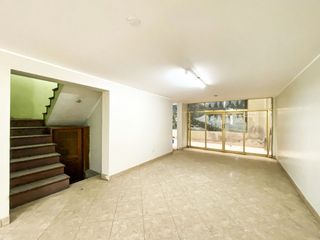 Foto 11 de Venta Casa En Av. San Felipe Para Inversion Comas