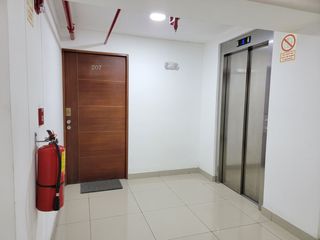 Foto 3 de Oficina / consultorio en Venta en Cercado límite con Lince !!