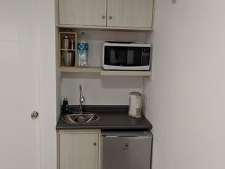 Foto 14 de Oficina / consultorio en Venta en Cercado límite con Lince !!