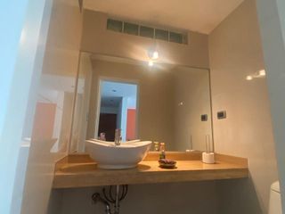 Foto 7 de VENDO LINDA CASA EN ESQUINA - REMODELADA - LA AURORA CON TERRAZA Y JARDÍN