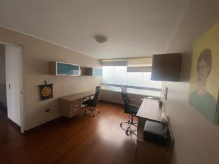 Foto 21 de VENDO LINDA CASA EN ESQUINA - REMODELADA - LA AURORA CON TERRAZA Y JARDÍN