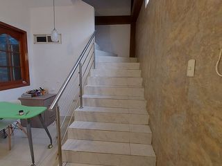 Foto 8 de Bonita Casa de 4 Dormitorios con Terraza en Urbanización Privada Portal de Los Esteros