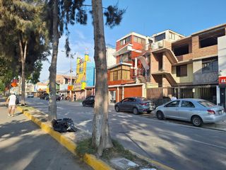 Foto 2 de ¡VENTA TERRENO EN AVENIDA EX-COLONIAL A UN PASO DEL PODER JUDICIAL CALLAO!