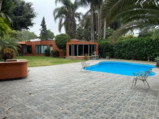Foto 14 de Venta casa a precio de terreno. Urb. El Haras de la Molina