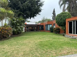 Foto 17 de Venta casa a precio de terreno. Urb. El Haras de la Molina