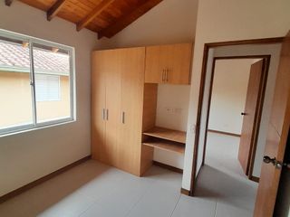 Foto 9 de CASA EN ARRIENDO CON MUY BUENA UBICACION CENTRAL
