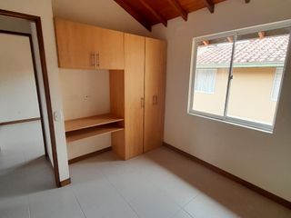Foto 11 de CASA EN ARRIENDO CON MUY BUENA UBICACION CENTRAL