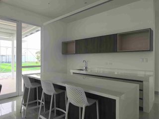Foto 4 de Alquiler Bodega Almax