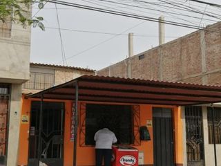 Foto 8 de En venta casa de 2 pisos cerca a parque - Trujillo