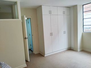 Foto 10 de CASITA / DEPARTAMENTO DE DOS PISOS EN ALQUILER EN BREÑA