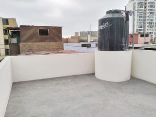 Foto 15 de CASITA / DEPARTAMENTO DE DOS PISOS EN ALQUILER EN BREÑA
