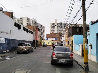 Foto 20 de CASITA / DEPARTAMENTO DE DOS PISOS EN ALQUILER EN BREÑA