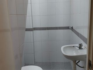 Foto 12 de CASITA / DEPARTAMENTO DE DOS PISOS EN ALQUILER EN BREÑA