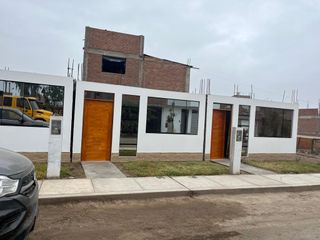 Foto 1 de ENTREGA INMEDIATA CASA LOS GIRASOLES EN CARABAYLLO / PAPELES EN REGLA