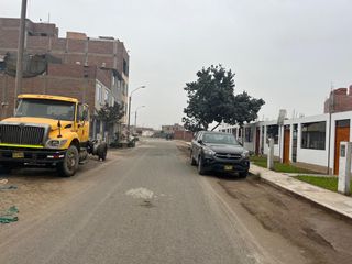 Foto 2 de ENTREGA INMEDIATA CASA LOS GIRASOLES EN CARABAYLLO / PAPELES EN REGLA