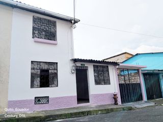 Foto 2 de DE VENTA TERRENO CON CASA EN LA MENA2, SUR DE QUITO