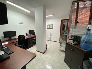 Foto 1 de VENDO OFICINA EN GALERÍAS