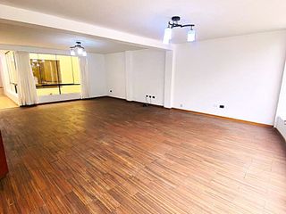 Foto 1 de Alquiler De Departamento Flat En Javier Prado Este - La Molina