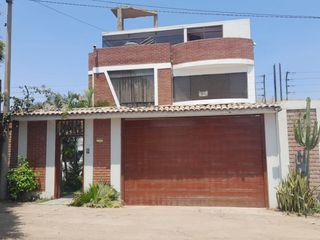 Foto 1 de SE VENDE UNA HERMOSA CASA DE PLAYA EN EL BALNEARIO DE SANTA ROSA