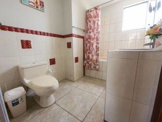 Foto 4 de SE VENDE UNA HERMOSA CASA DE PLAYA EN EL BALNEARIO DE SANTA ROSA