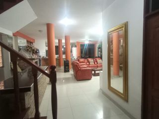 Foto 9 de SE VENDE UNA HERMOSA CASA DE PLAYA EN EL BALNEARIO DE SANTA ROSA