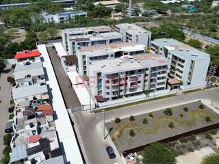 Foto 3 de Venta De Departamento Con Estacionamiento En Cond.Laguna Del Chipe // ID: 1135552