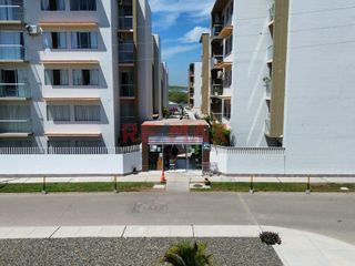 Foto 4 de Venta De Departamento Con Estacionamiento En Cond.Laguna Del Chipe // ID: 1135552