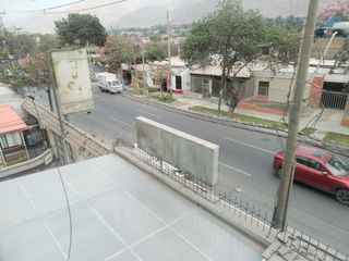 Foto 2 de Departamento en venta en Chaclacayo zona céntrica