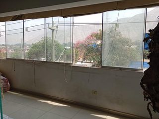 Foto 6 de Departamento en venta en Chaclacayo zona céntrica