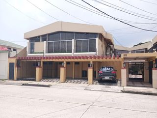 Foto 2 de Departamento en venta Sur de Guayaquil Cdla La Saiba