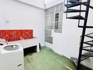 Foto 15 de Venta De Casa De 3 Pisos En Huacho