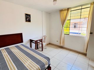 Foto 7 de Venta De Casa De 3 Pisos En Huacho