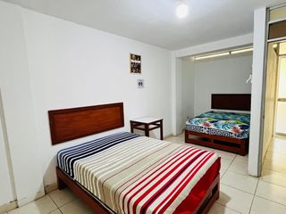 Foto 3 de Venta De Casa De 3 Pisos En Huacho