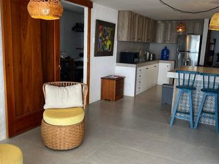 Foto 9 de casa de venta en manta zona santa marianita Y/T